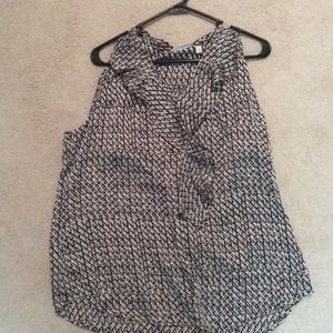 New York and company sleeveless blous